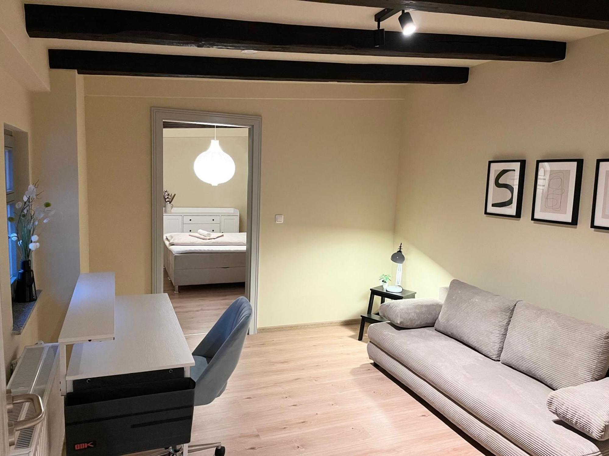 Idyllisch Zentral - Grosses Apartment Mit Historischem Flair Und Bergpanorama Loebau Luaran gambar